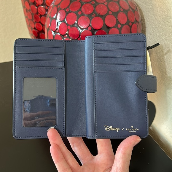 Disney X Kate Spade NWT Lady And The Tramp Medium Bifold Wallet - Picture 11 of 16